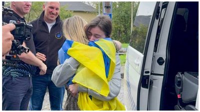 Світлана Головань із дочкою