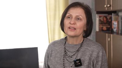 85-річний волинянин виготовив понад 800 окопних свічок