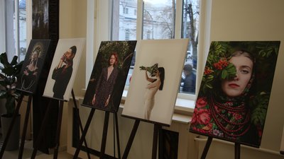Проєкт "Вільна" – у Житомирі створили безпечний громадський простір для жінок та дівчат Проєкт "Вільна" – у Житомирі створили безпечний громадський простір для жінок та дівчат