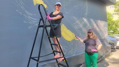 Мурал Фенікс, мурали ковель, Іванна Шаварська, Ольга Шермолович, стінопис, фенікс