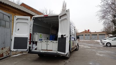 Екобус, що збирає батарейки Екобус, що збирає батарейки