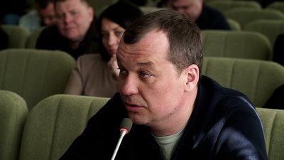 У Чернігові відбулася позачергова сесія міської ради: що обговорювали У Чернігові відбулася позачергова сесія міської ради: що обговорювали