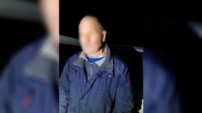 На Чернігівщині затримали чоловіка, який вистрелив у голову односельцю