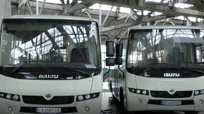 Херсон отримав ще 10 нових автобусів