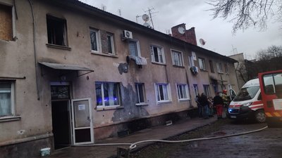 В Ужгороді внаслідок пожежі загинув чоловік В Ужгороді внаслідок пожежі загинув чоловік