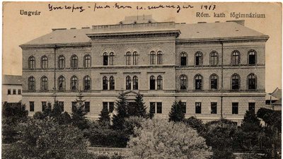 125 років виповнилося будівлі гімназії Другетів в Ужгороді: чим вона особлива 125 років виповнилося будівлі гімназії Другетів в Ужгороді: чим вона особлива