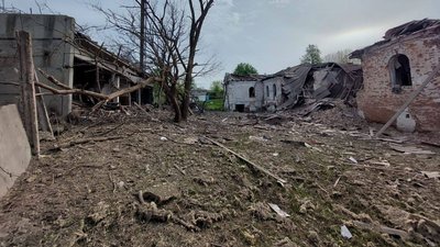 Вночі та зранку армійці РФ били з мінометів та скидали авіабомби на територію Сумщини Вночі та зранку армійці РФ били з мінометів та скидали авіабомби на територію Сумщини