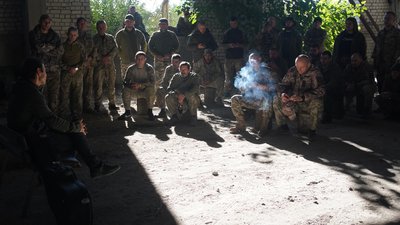 Військових з одеської бригадли відвідав Святослав Вакарчук