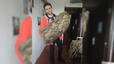 Мене дратує, коли говорять, що я молодець: Сергій Зосименко про волонтерство, репутацію і вигорання Мене дратує, коли говорять, що я молодець: Сергій Зосименко про волонтерство, репутацію і вигорання