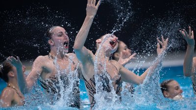 Президент нагородив харківську тренерку національної збірної з синхронного плавання Президент нагородив харківську тренерку національної збірної з синхронного плавання