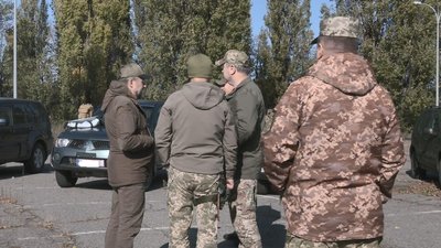 Головне – це люди, але техніка теж важлива – черкаська тероборона отримала автівки Головне – це люди, але техніка теж важлива – черкаська тероборона отримала автівки