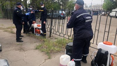 Пускають по двоє та в масках: як проходять роковини 2 травня Одесі Пускають по двоє та в масках: як проходять роковини 2 травня Одесі