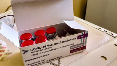 У Кропивницькому від коронавірусу почали вакцинувати містян, яким 65 років і більше У Кропивницькому від коронавірусу почали вакцинувати містян, яким 65 років і більше