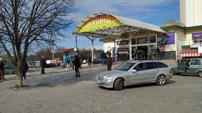 Волинські поліцейські перевіряли чи закрилися на карантин магазини обласного центру Волинські поліцейські перевіряли чи закрилися на карантин магазини обласного центру