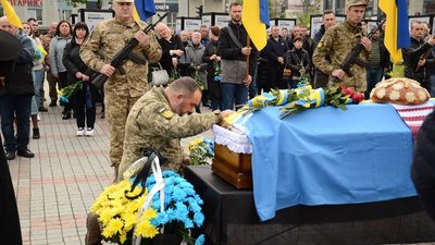 У Рівному попрощалися з солдатом Ігорем Рожанським