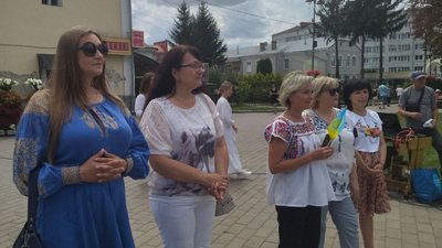 Як у Луцьку відзначали День української державності Як у Луцьку відзначали День української державності