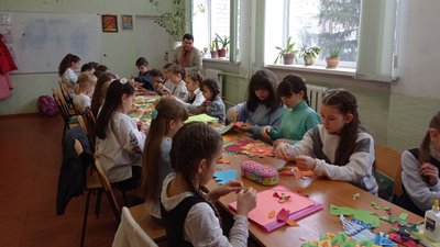 Витинанки та вириванки розмірами понад 3 метри виготовляють у Кременчуці Витинанки та вириванки розмірами понад 3 метри виготовляють у Кременчуці