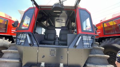 У Херсоні рятувальники отримали чотири всюдиходи "Богун-2" У Херсоні рятувальники отримали чотири всюдиходи "Богун-2"