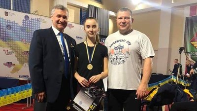 Сумські пауерліфтери відзначились на чемпіонаті серед ДЮСШ Сумські пауерліфтери відзначились на чемпіонаті серед ДЮСШ
