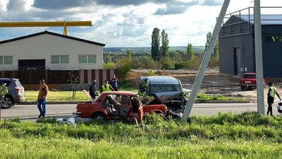 У Кропивницькому зіштовхнулись дві автівки. Є травмовані