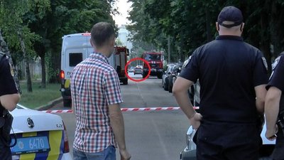 Озброєний чоловік викрав поліцейського у Полтаві. Як це було. СУСПІЛЬНЕ | ВІДЕОНОВИНИ