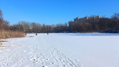 Небезпечний лід: за два тижні на водоймах Сумщини загинули три людини