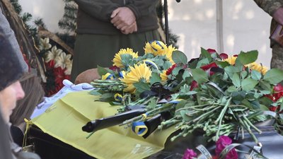 Попрощалися з полеглим під Бахмутом бійцем Попрощалися з полеглим під Бахмутом бійцем