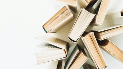 Що читати в 2024 році: найочікуваніші книжкові новинки — від української класики до перекладів