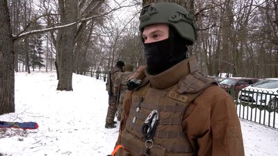 У Новгороді-Сіверському силовиків та цивільних вчать, як рятувати життя в умовах бойових дій У Новгороді-Сіверському силовиків та цивільних вчать, як рятувати життя в умовах бойових дій