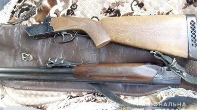 Хмельницька поліція встановила особу, яка нещодавно відкривала вогонь по лебедях