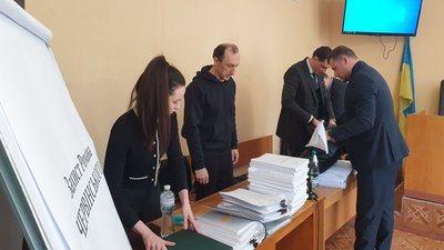Опівночі спливає термін тримання під вартою Червінського. Кіровоградський суд 19 квітня не ухвалив жодного рішення Опівночі спливає термін тримання під вартою Червінського. Кіровоградський суд 19 квітня не ухвалив жодного рішення