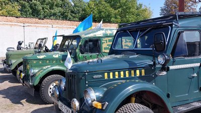 Фестиваль ретроавтомобілів