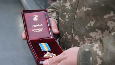 Відкрили меморіал героям в Умані Відкрили меморіал героям в Умані