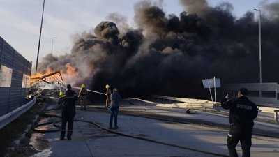 У Полтавському районі під час пожеж травмувалися двоє людей У Полтавському районі під час пожеж травмувалися двоє людей