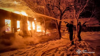 
Смертельні пожежі на Чернігівщині: протягом доби загинули троє чоловіків