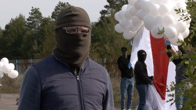На Волині біля кордону запустили заборонений у Білорусі історичний прапор На Волині біля кордону запустили заборонений у Білорусі історичний прапор