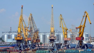 Немає місць для зберігання зерна: збір врожаю на Одещині під загрозою зриву