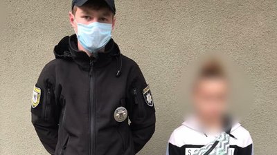 Дівчат, які втекли з центру соціальної підтримки, розшукала прикарапатська поліція Дівчат, які втекли з центру соціальної підтримки, розшукала прикарапатська поліція