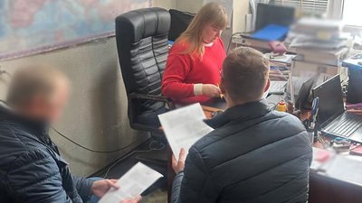 підприємець привласнив кошти "Київпастранс"