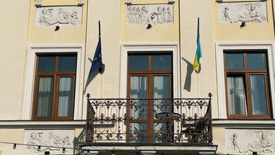 Грецькі боги та купідони. Історії чернівецьких будинків із скульптурами та барельєфами