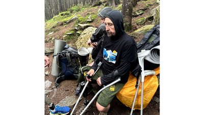 П’ятеро ветеранів на протезах зібрали 6 млн грн для побратимів під час походу Карпатами П’ятеро ветеранів на протезах зібрали 6 млн грн для побратимів під час походу Карпатами