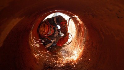 У Києві замінили пошкоджену ділянку магістральної тепломережі У Києві замінили пошкоджену ділянку магістральної тепломережі