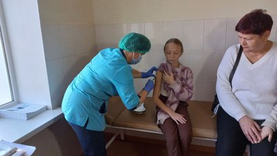На Полтавщині дітей від 5 років вакцинують від COVID-19: скільки щеплень зробили На Полтавщині дітей від 5 років вакцинують від COVID-19: скільки щеплень зробили