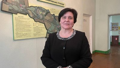 Начальниця відділу освіти Великобірківської громади Ольга Урманець. Листопад 2023. Тернопільщина Начальниця відділу освіти Великобірківської громади Ольга Урманець. Листопад 2023. Тернопільщина
