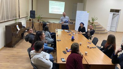 У Мукачеві запрацювала "Школа подружнього життя" У Мукачеві запрацювала "Школа подружнього життя"