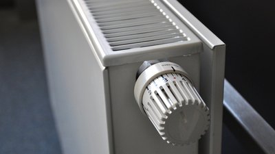Мешканців Львівщини закликають вчасно оплачувати комунальні послуги