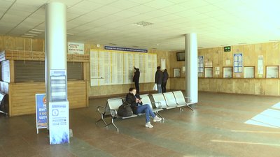 У Житомирі частково відновлюють роботу приміські та міжміські автобусні маршрути У Житомирі частково відновлюють роботу приміські та міжміські автобусні маршрути