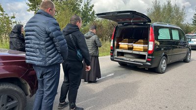 Мама й донька загинули під час обстрілу у Лапаївці