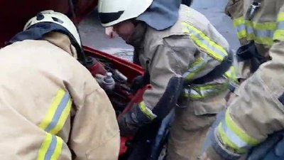 На Херсонщині з різницею у пів години горіли дві автівки