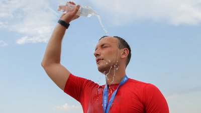 В одеському аеропорту влаштували благодійний забіг на злітній смузі
